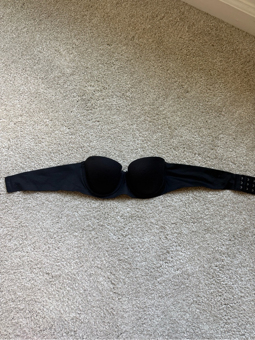aerie Black Strapless Bandeau Bra